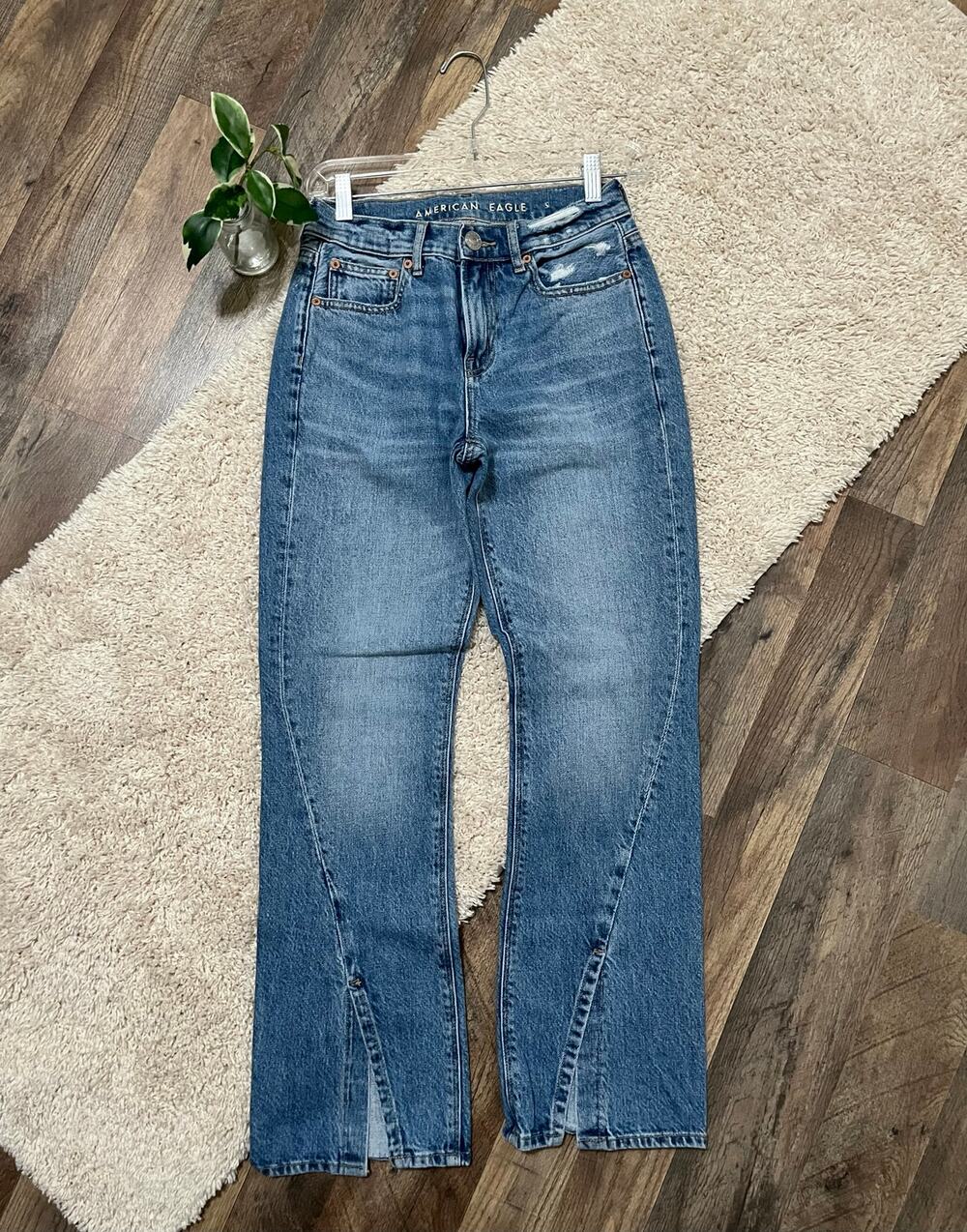 American Eagle Size 0 Short Distressed Slit Hem High-Rise '90s Bootcut Jeans